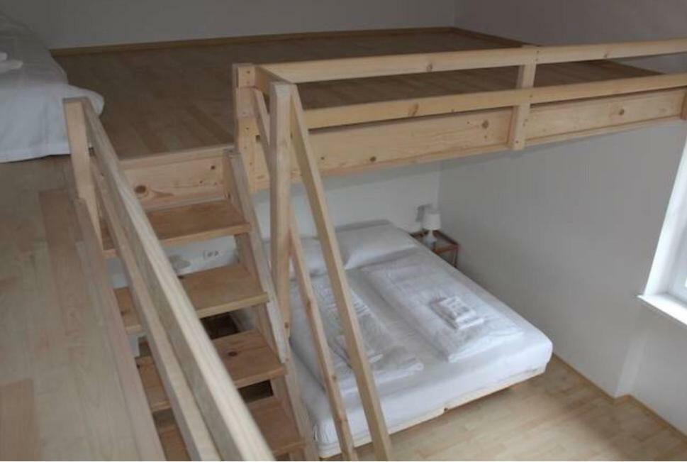 Hotel Lemonwood House Postumia Esterno foto